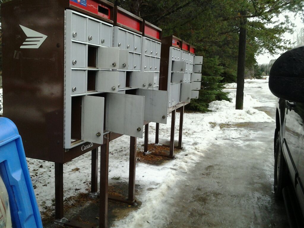 CUPW 20141118 Over 100 Mailboxes Broken Into